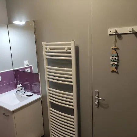 T2 De Standing Avec Jardin, Terrasse Et Wi-fi Au Centre De - Fr-1-541-67 شقة *