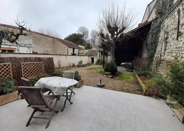 T2 De Standing Avec Jardin, Terrasse Et Wi-fi Au Centre De - Fr-1-541-67 拉罗什波赛